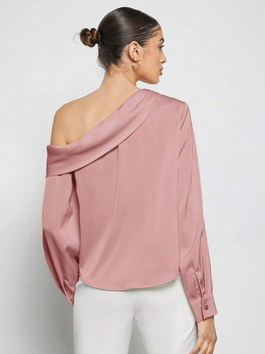 Élise Asymmetrisk Satengbluse