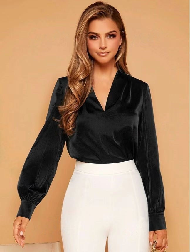 Élise Läcklet Satinbluse