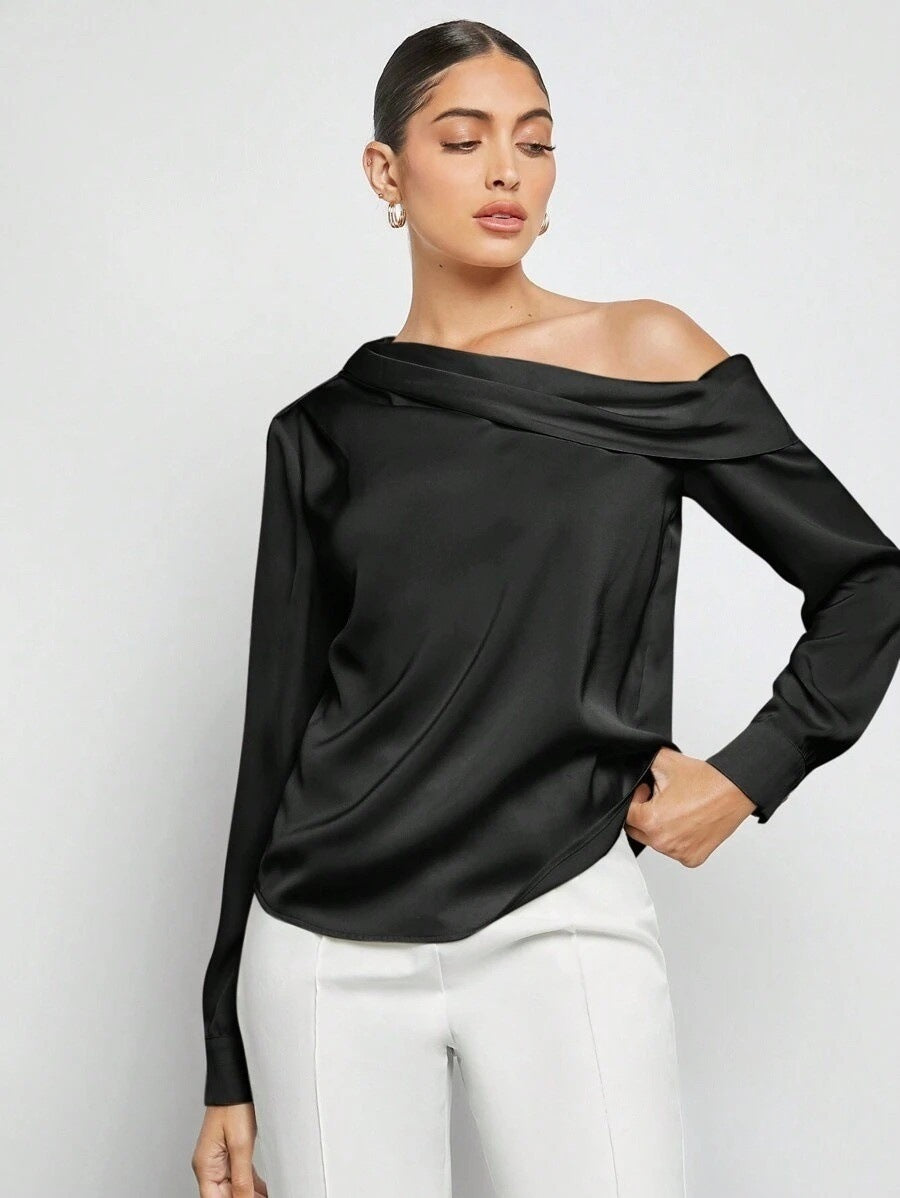 Élise Asymmetrisk Satengbluse