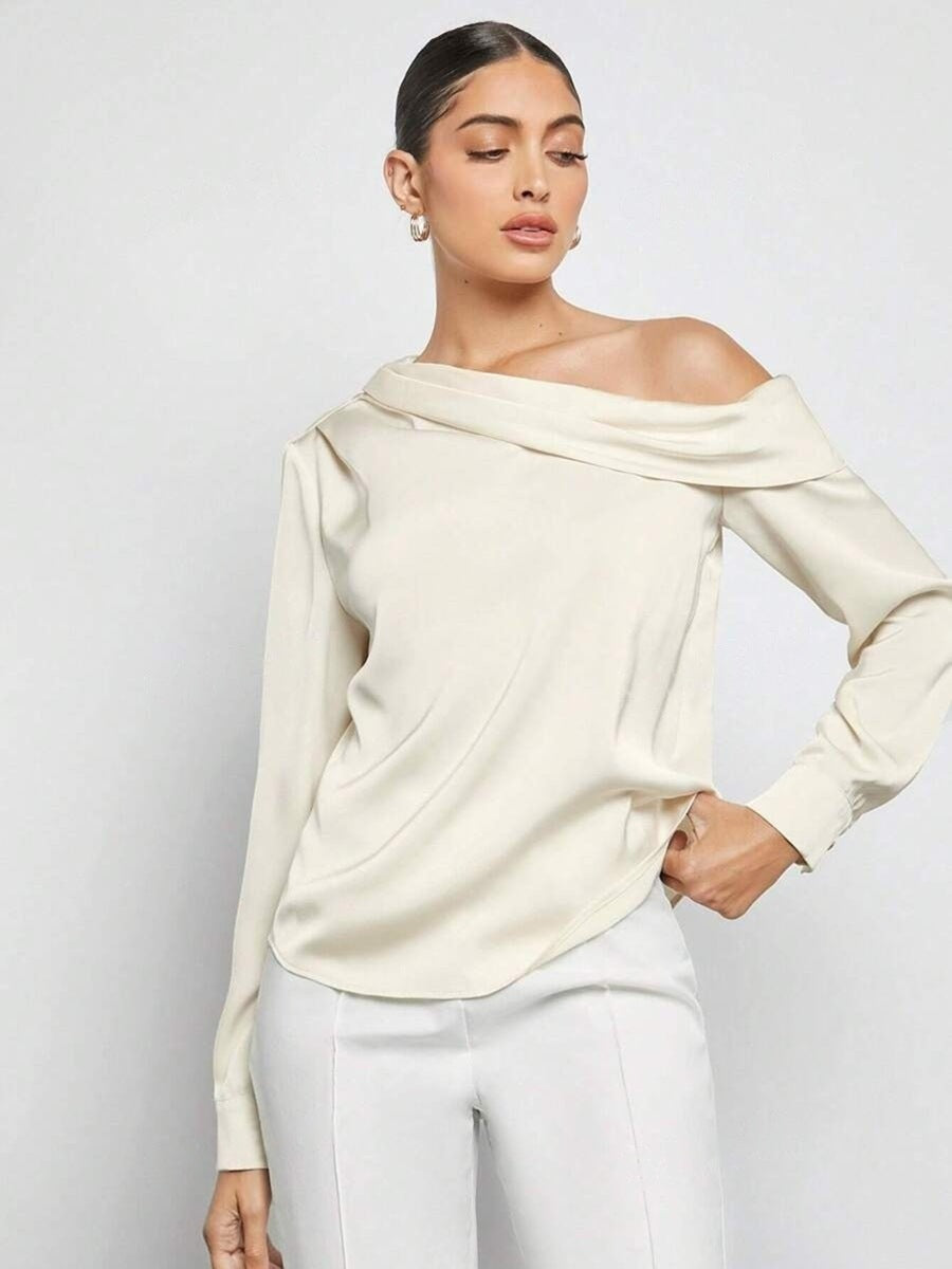 Élise Asymmetrisk Satengbluse